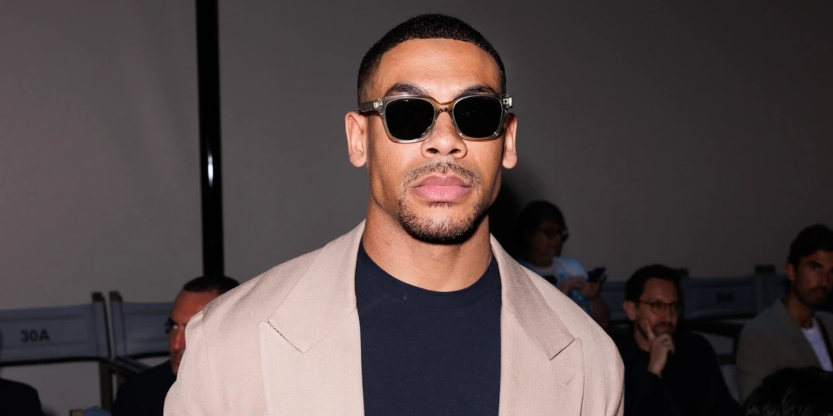 Giorgio Armani AR8210U 6080/56 - As Seen On Aaron Pierre 4 Giorgio Armani AR8210U 6080/56 - As Seen On Aaron Pierre - Image 4