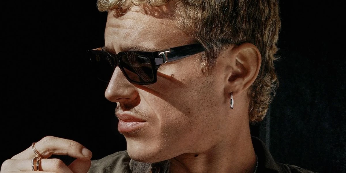 Tiffany & Co TF4226U 8001/S4 - As Seen On Aron Piper & Abby Champion 4 Tiffany & Co TF4226U 8001/S4 - As Seen On Aron Piper & Abby Champion - Image 4