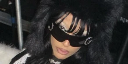 Dolce & Gabbana Dolce&Gabbana DG2298B 05/87 - As Seen On Miley Cyrus & Doja Cat 5 Dolce & Gabbana Dolce&Gabbana DG2298B 05/87 - As Seen On Miley Cyrus & Doja Cat - Image 5