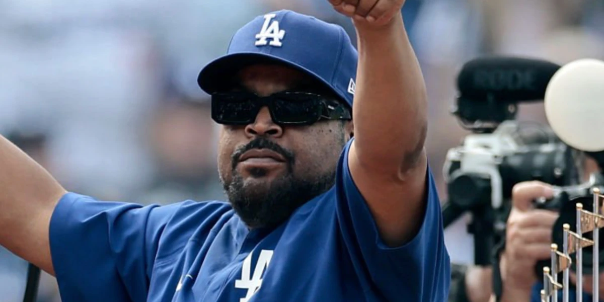 Prada PR 06YS 16K2K1 6 Prada PR 06YS 16K2K1 - Image 6