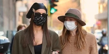 Versace 4383 GB1/87 - As Seen On Irina Shayk 4 Versace 4383 GB1/87 - As Seen On Irina Shayk - Image 4