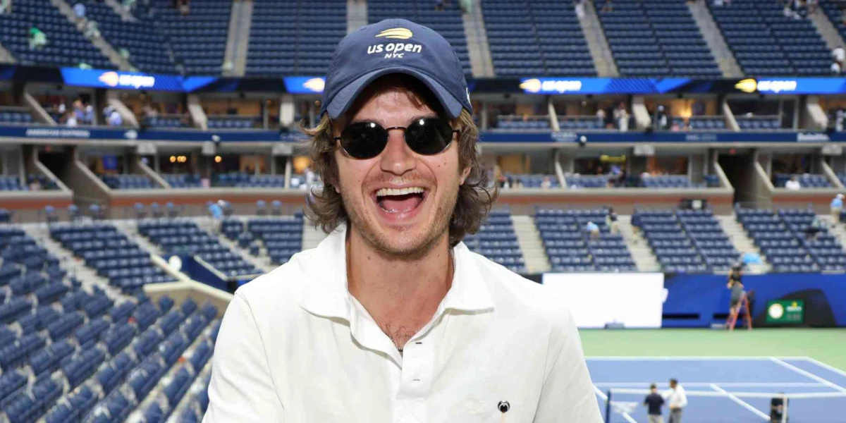 Persol Ida 1018S 1078/31 - As Seen On Aubrey Plaza & Joe Keery 5 Persol Ida 1018S 1078/31 - As Seen On Aubrey Plaza & Joe Keery - Image 5