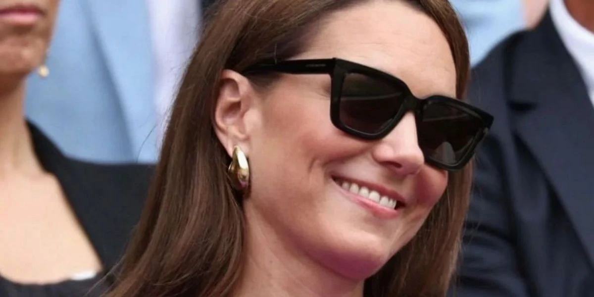 Victoria Beckham VB644S 001 - As Seen On Kate Middleton At Wimbledon 2024 4 Victoria Beckham VB644S 001 - As Seen On Kate Middleton At Wimbledon 2024 - Image 4