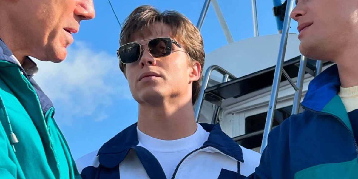 Prada PR 67ZS ZVN09T 4 Prada PR 67ZS ZVN09T - Image 4