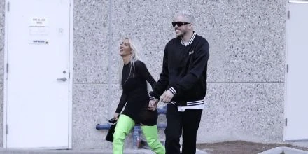 Prada PR 17WS 1AB5S0 Symbole Sunglasses 5 Prada PR 17WS 1AB5S0 Symbole Sunglasses - Image 5